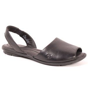 Brand new BORN TRANG Sandals